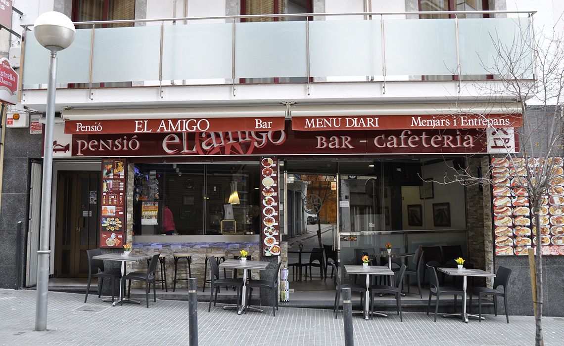 “Buena calidad-precio, cómoda, confortable y reformada, a pocos metros de la playa. El desayuno está muy bueno y completo.”